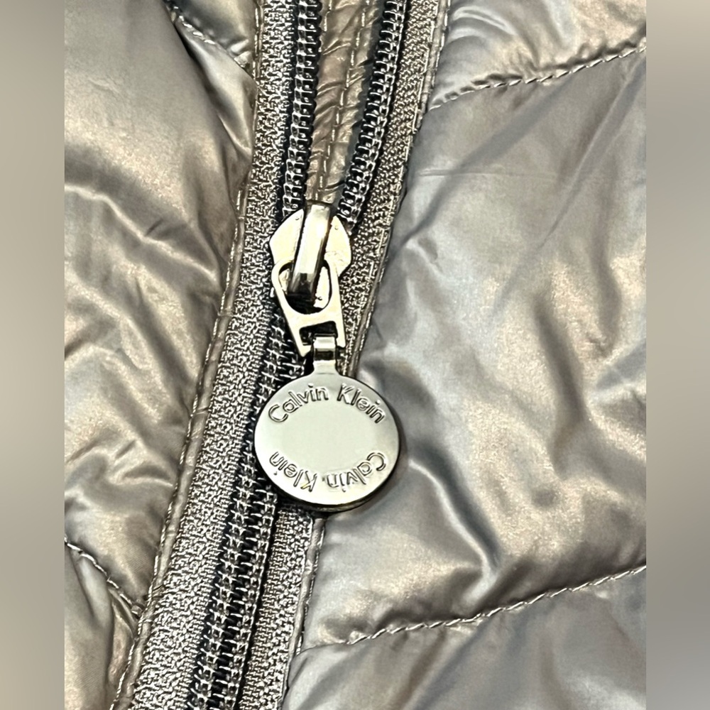Calvin Klein Women's Charcoal Gray Packable Lightweight Down Puffer Jacket L - Picture 5 of 15